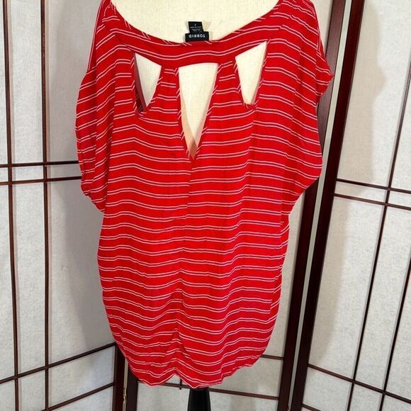 Torrid red stripe shirt with cut outs on back 2 - Picture 3 of 9